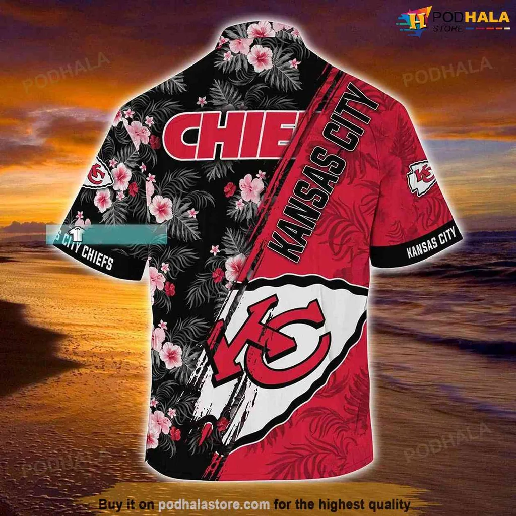 Cool Mickey Mouse Chiefs Short-sleeve button-up shirt, Kansas City Chiefs Vacation Shirt With Floral Design Cool Mickey Mouse Chiefs Short-sleeve button-up shirt, Kansas City Chiefs Vacation Shirt With Floral Design