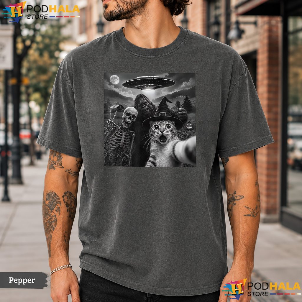 Cat Selfie Bigfoot UFO Comfort Colors T-Shirt Funny Alien Skeleton Pet Top