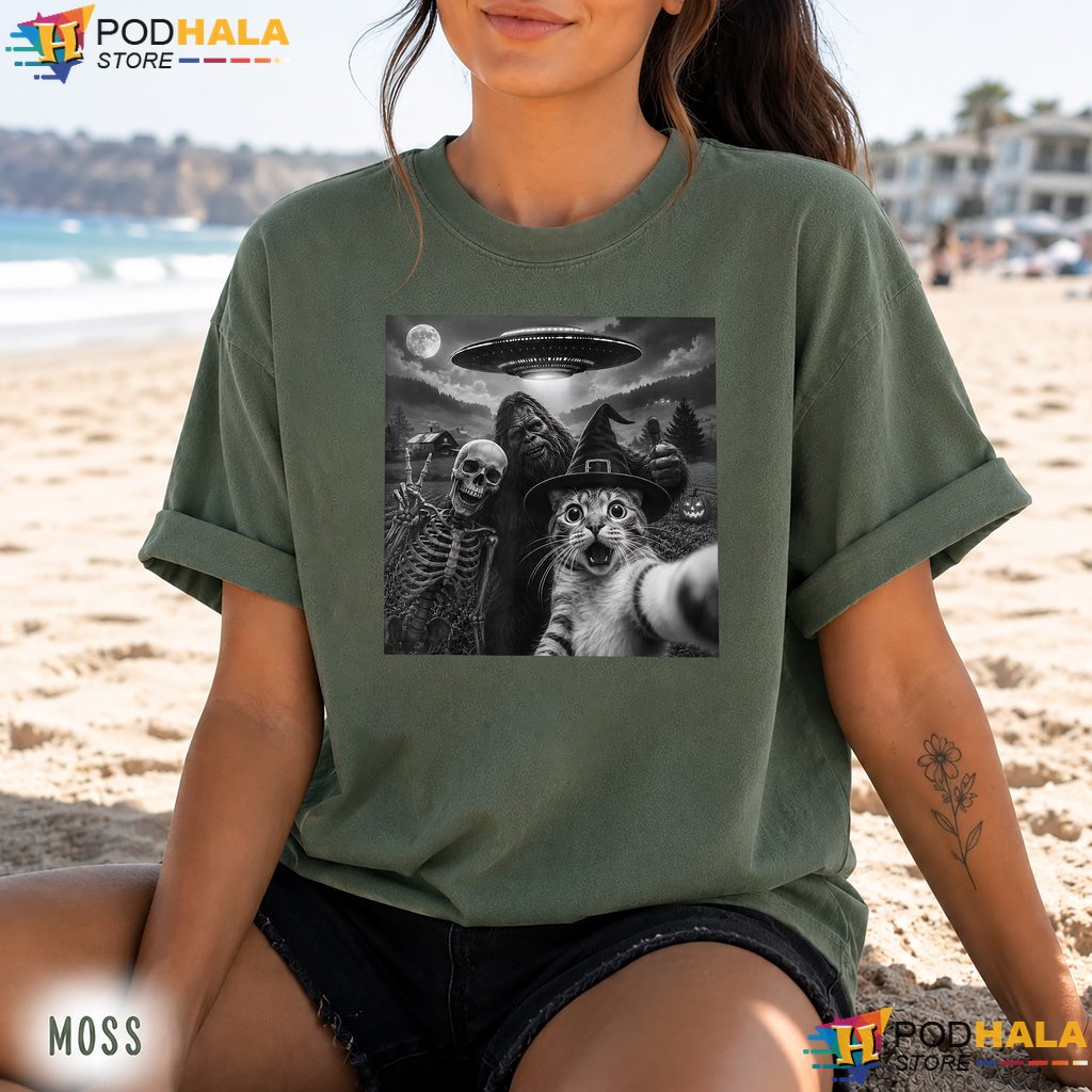 Cat Selfie Bigfoot UFO Comfort Colors Tee Funny Alien Skeleton Pet Top Cat Selfie Bigfoot UFO Comfort Colors Tee Funny Alien Skeleton Pet Top