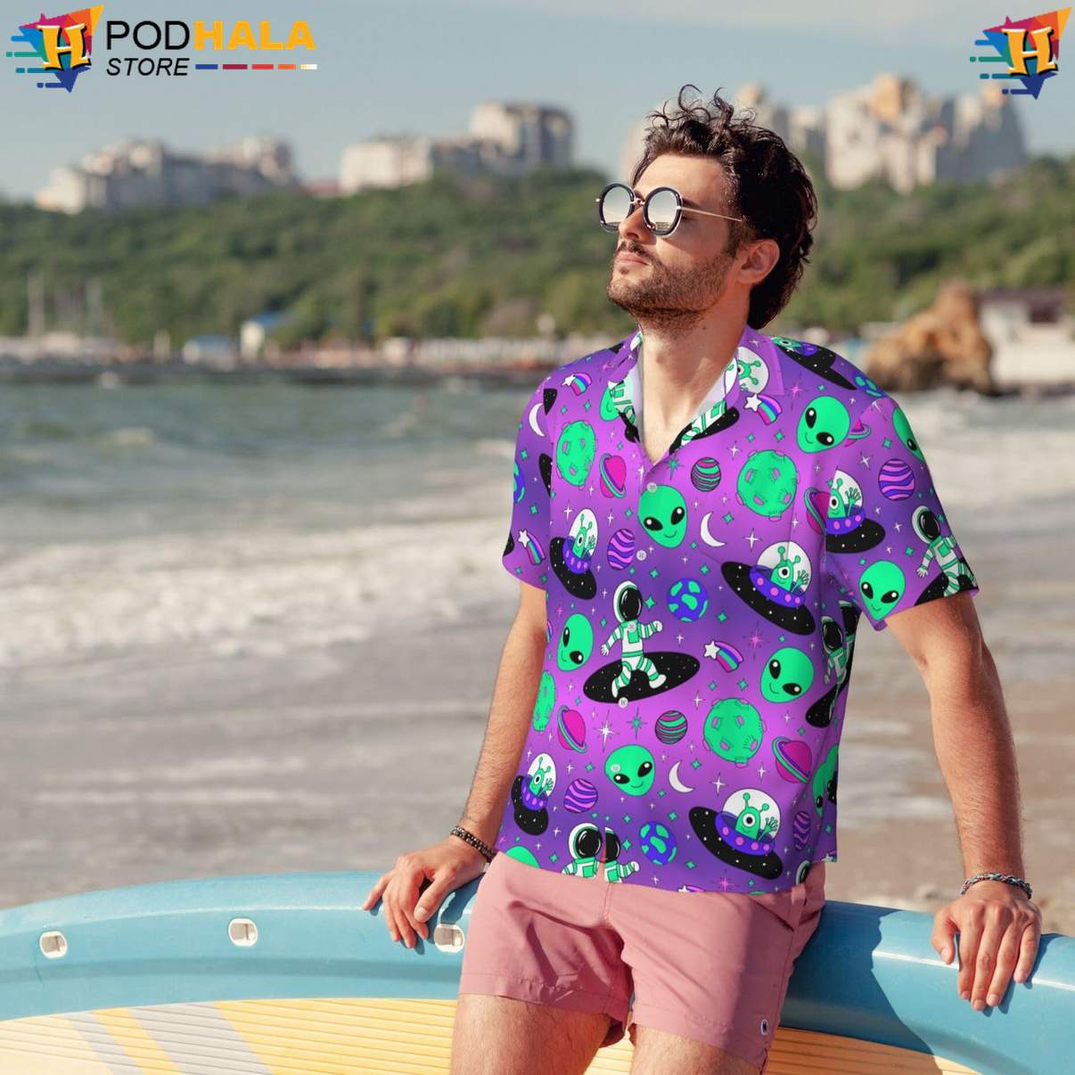 Funny Alien Tropical Shirt Novelty Mens Short Sleeve Button Up Beach Outfit Funny Alien Tropical Shirt Novelty Mens Short Sleeve Button Up Beach Outfit