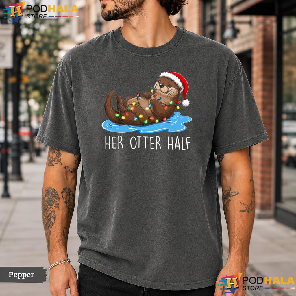 Otter Half Santa Comfort Colors T-Shirt Funny Couple Matching Pajamas Top