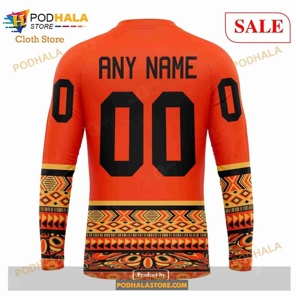 Vibrant Los Angeles Kings 3d Hoodie With Bold Crown Emblem And Tribal Design - Product View 5 Vibrant Los Angeles Kings 3d Hoodie With Bold Crown Emblem And Tribal Design - Product View 5