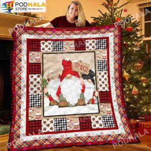 Gnomes Xmas Gifts Snowflake Pattern Fuzzy Warm Christmas Blanket
