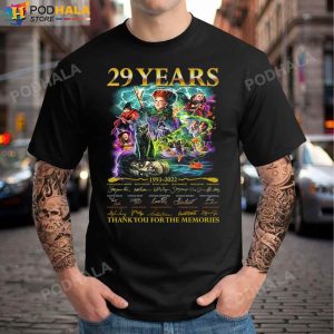Hocus Pocus 2 Signatures 29 years 1993 2022 shirt Halloween Gifts