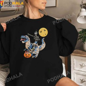Skeleton Riding Mummy Dinosaur T Rex Halloween sweatshirt Halloween Gifts