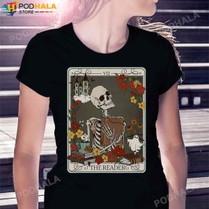 The Reader Tarot Card Funny Skeleton Librarian T-Shirt Halloween Gifts