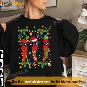 Santa Claus Deadpool Christmas Socks Funny Christmas T-Shirt