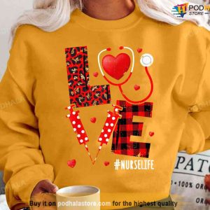 Love Nurselife Valentine Leopard Plaid Heart Unisex T shirt 2