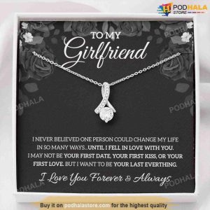 To My Girlfriend Alluring Beauty Necklace, Best Gift For Girlfriend On Valentine Day