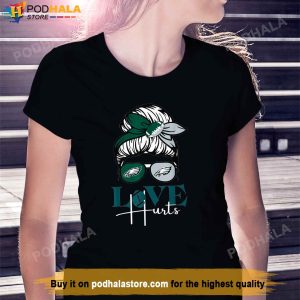 Eagles Fan Messy Bun Girl Women Love Hurts Vintage Philly T-Shirt
