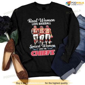 Smart Women Love The Chiefs Sweatshirt Super Bowl Apparel 4