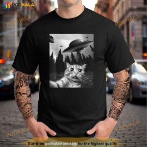 Funny Cat Selfie with UFOs Shirt