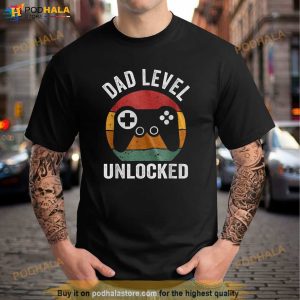 Funny New Dad Shirt Dad Level Unlocked Day Tee Shirt Gaming Shirt 3