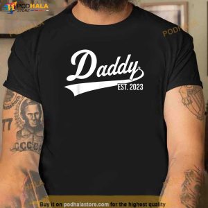Mens 1st Time Dad Est 2023 New First Fathers Day Daddy 2023 Shirt 2