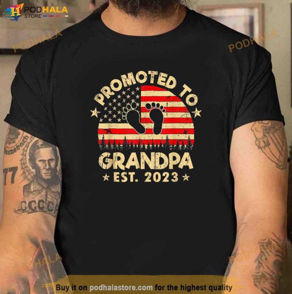 Mens Promoted To Grandpa 2023 First Time Fathers Day New Dad Gift Shirt
