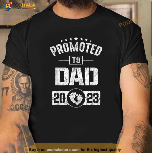 Mens Soon To Be Dad est2023 Fathers Day First Time Dad Shirt