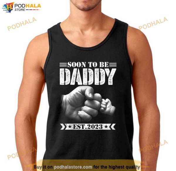 Mens Soon To Be Daddy Est2023 Retro Fathers Day New Dad Shirt