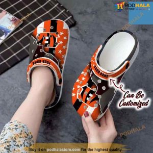 Bengals Crocs – Personalized Cincinnati Bengals Team American Flag Line Clog Shoes