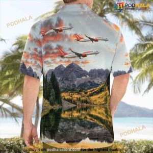 Corendon Dutch Airlines Boeing 737 800 Hawaiian Shirt Man 2
