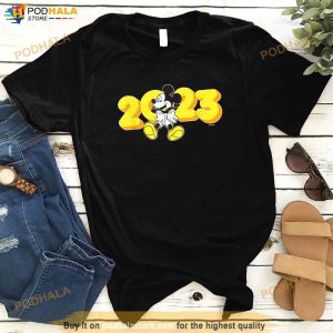 Disney Mickey Mouse Class Of 2023 Graduation Hangin Out Shirt 2