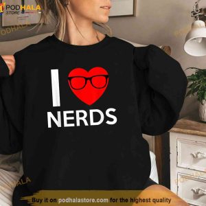 I Love Nerds Glasses Funny Heart Valentines Gift Men Women Shirt 2