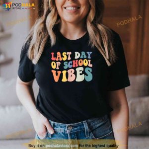 Last Day Of School Vibes Retro Vintage Teacher Graduation Shirt 3