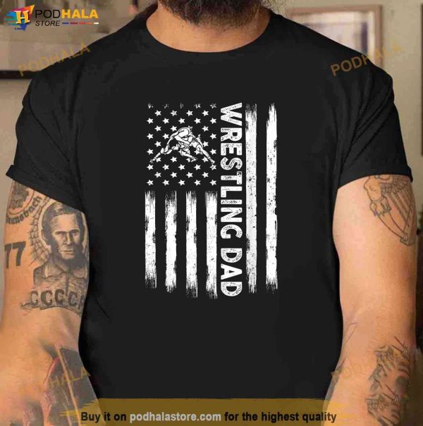 Mens Distressed USA American Flag Wrestling Dad Men Fathers Day Shirt