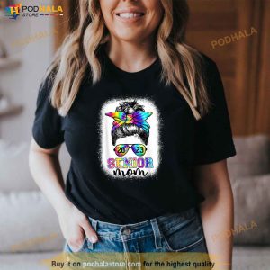 Proud Senior Mom Class Of 2023 Messy Bun Graduation Shirt 2