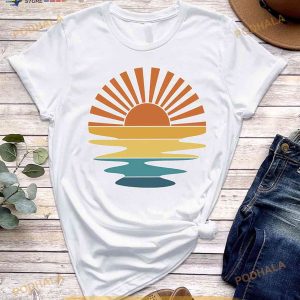 Retro Sunset Rays Wavy Shirt, Vintage Sunshine Shirt, Beachy Vibes Tee
