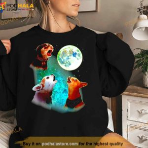 Three chihuahuas howl at moon 3 wolfs Shirt