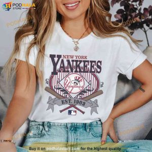 New York Yankees Triple Scoop Tee Shirt in 2023