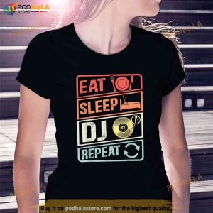 Vintage Eat Sleep DJ Repeat Disc Jockey DeeJay retro Dj Shirt