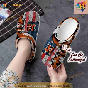 Football Crocs Personalized Us Flag Cincinnati Bengals Cross Stitch Camo Pattern Clog Shoes 2