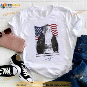 In A World Full Of Clarks Be A Cousin Eddie Shirt 2