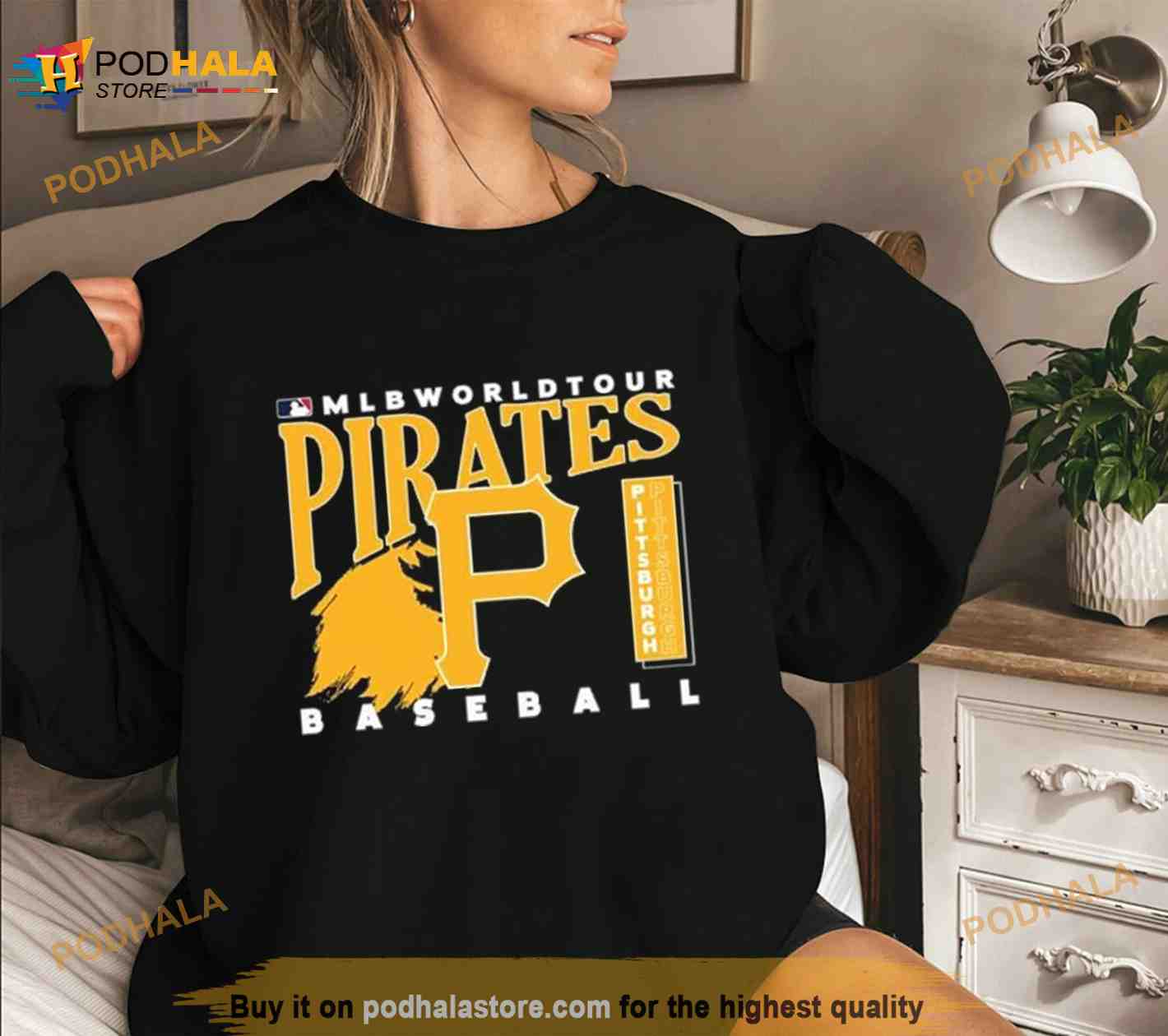 MLB Pittsburgh Pirates Boys' V-Neck T-Shirt - S