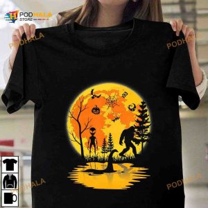 Alien And Bigfoot Halloween Night Shirt, Funny Halloween Costume Ideas