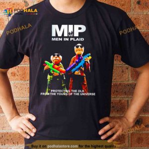 Mip man in plaid protecting the old from the young of the universe Shirt