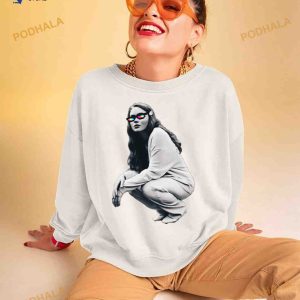 Sadie Sink Retro Black Art Shirt 2