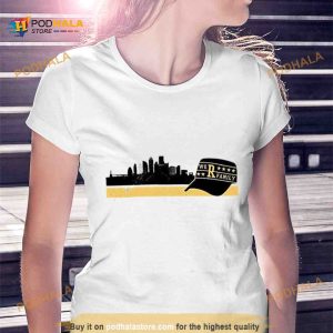 trending Pittsburgh Baseball Skyline We Are Family Shirt 2