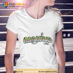 Addicted fishing merch graffitI Trending Shirt