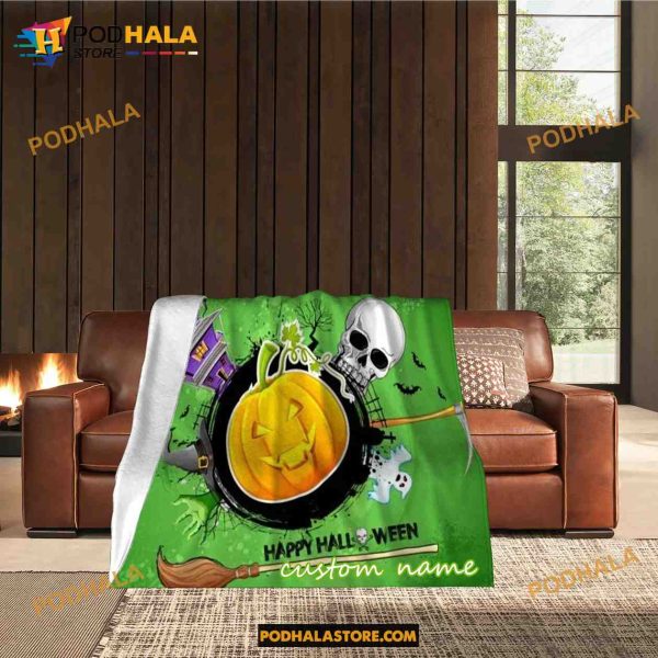 Custom Name Pumpkin Ghost Halloween Fleece Blanket, Scary Halloween Quilt 10