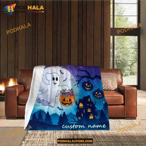 Custom Name Pumpkin Ghost Halloween Fleece Blanket, Scary Halloween Quilt 9