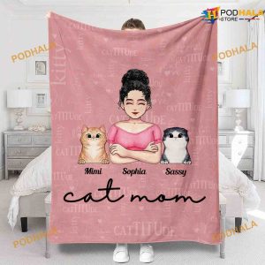 Personalized Name Cat Mom Cat Lovers Christmas Fleece Blanket Gift