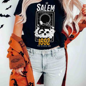 Salem 1692 They Missed One Black Cat Witch Shirt Retro Salem Massachusetts Halloween 3