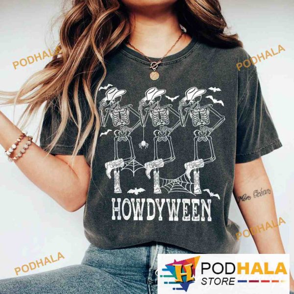 Retro Howdyween Comfort Colors Shirt, 2023 Halloween Town Fall Pumpkin Horror Movie Tees