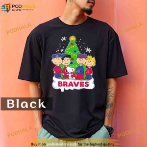 The Peanuts Characters Atlanta Braves Christmas 2023 Comfort Colors Shirt 2