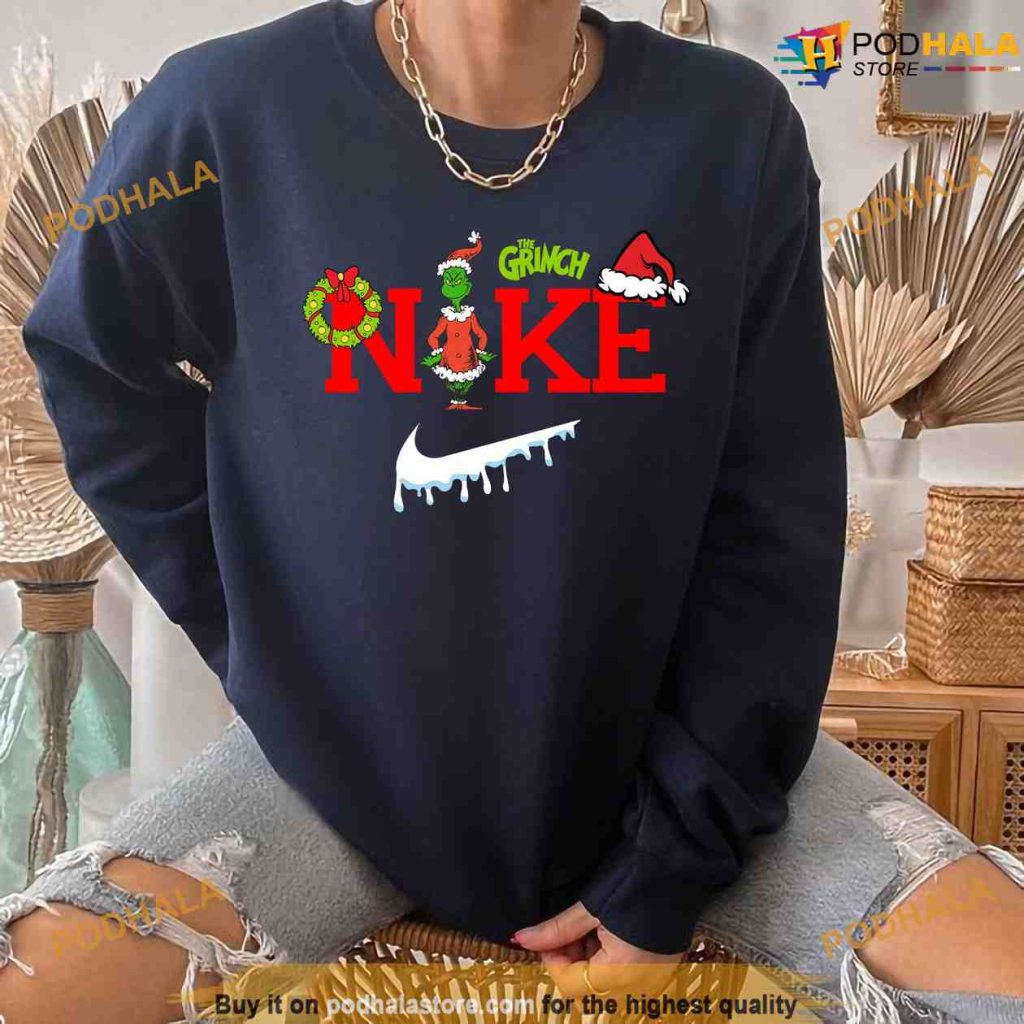 Vintage Grinch NIke Snowman Christmas Sweatshirt