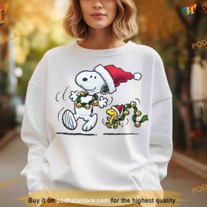 Classic Snoopy Cartoon Christmas Dog Sweatshirt, Festive Gift