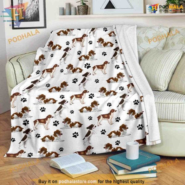 Paw-Print Love with Welsh Spaniel Christmas Blanket