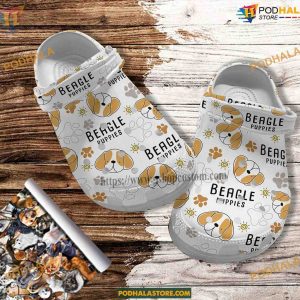 Beagle Dog Mom Crocs Paws Croc Shoes, Perfect Gift
